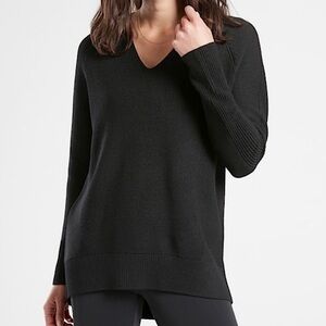 Athleta Hanover Merino‎ Wool Blend V Neck Sweater XS